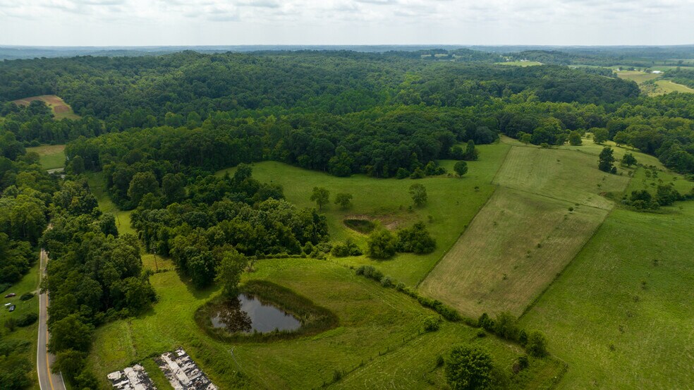 More Photos Of 901 Carpenter Rd, Albany Specialty For Sale