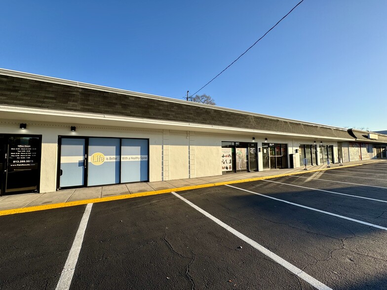 More Photos Of 4239 W Kennedy Blvd, Tampa General Retail For Lease