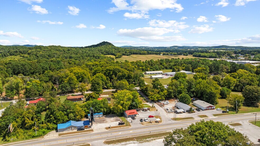 More Photos Of 1108 Main St, Munfordville General Retail For Sale