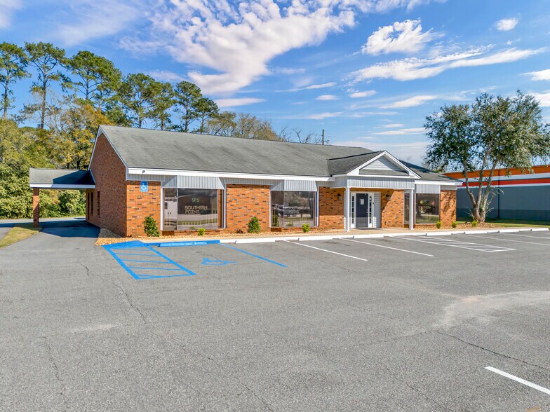More Photos Of 1501 US Highway 19 S, Leesburg Office For Sale