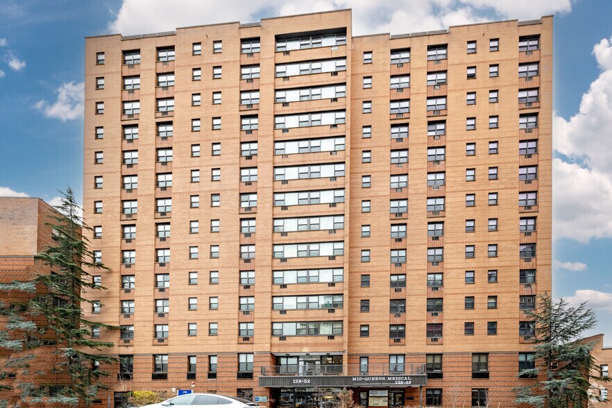 Primary Photo Of 138-48-138-52 Elder Ave, Flushing Apartments For Lease