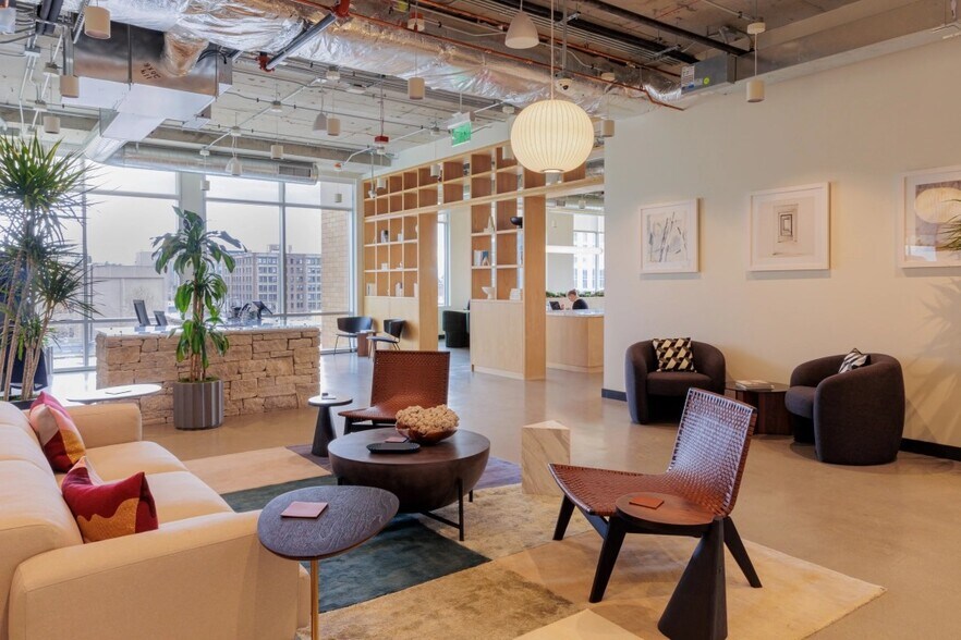 More Photos Of 4311 11th Ave NE, Seattle Coworking Space