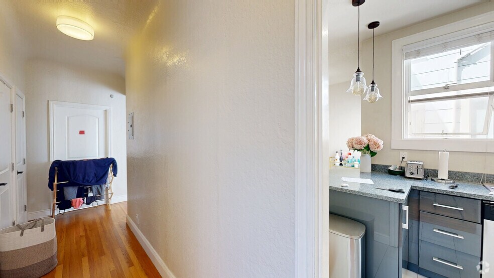 Primary Photo Of 3324 Broderick St, San Francisco Apartments For Sale