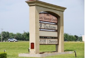 More Photos Of 6001 N 21st St, Ozark General Retail For Sale