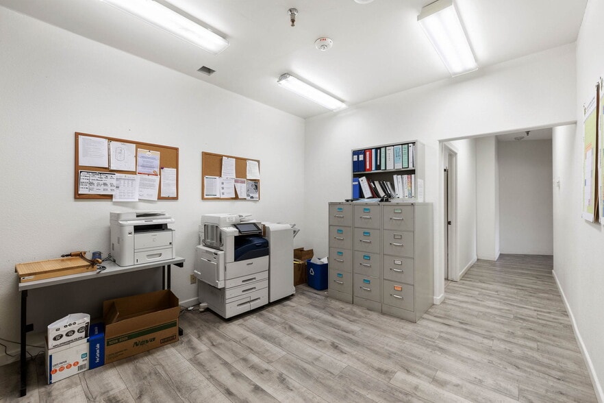 More Photos Of 1455 Willow Creek Rd, Prescott Religious Facility For Sale