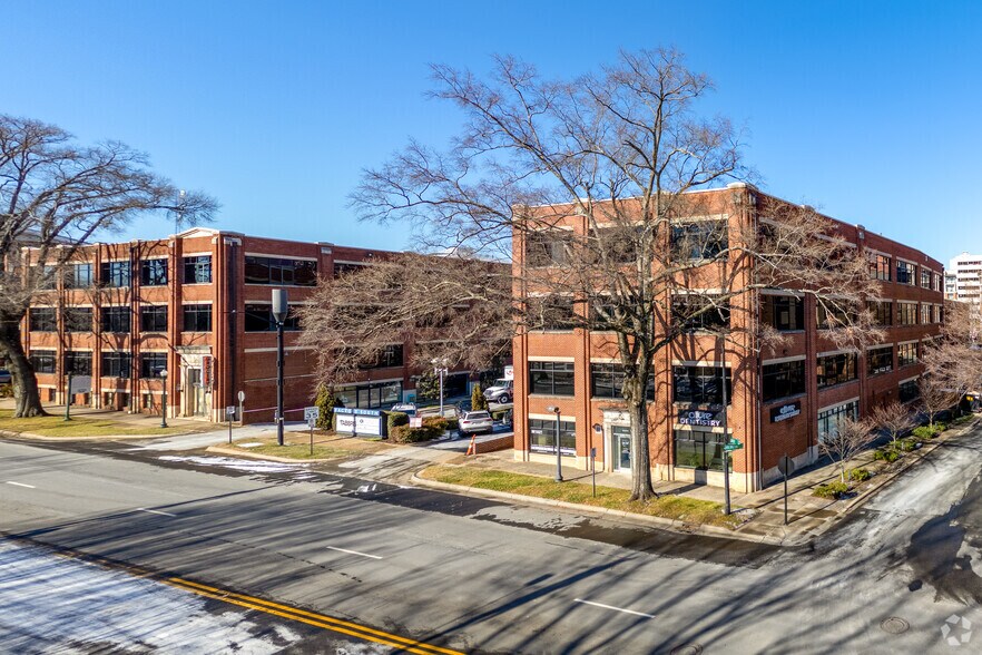 Primary Photo Of 310 Arlington Ave, Charlotte Apartments For Lease