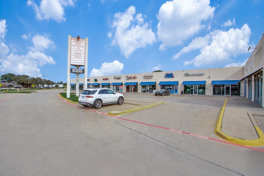 Primary Photo Of 8300 La Prada Dr, Dallas Unknown For Lease