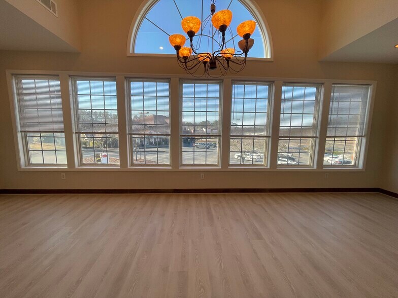 More Photos Of 6 Consultant Pl, Durham Office For Lease