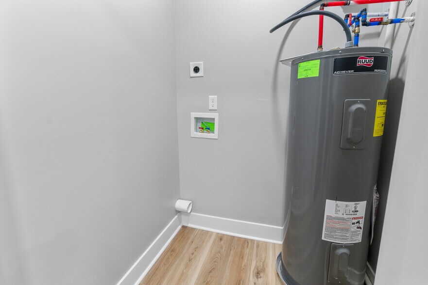 More Photos Of 530 E Burnett Ave, Louisville Multifamily For Sale