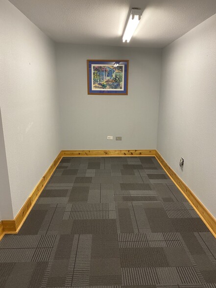 More Photos Of 7390 Lowell Blvd, Westminster Office For Lease