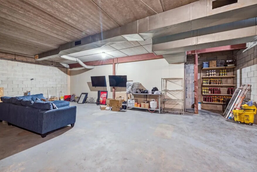 More Photos Of 8775 N 107th St, Milwaukee Restaurant For Sale