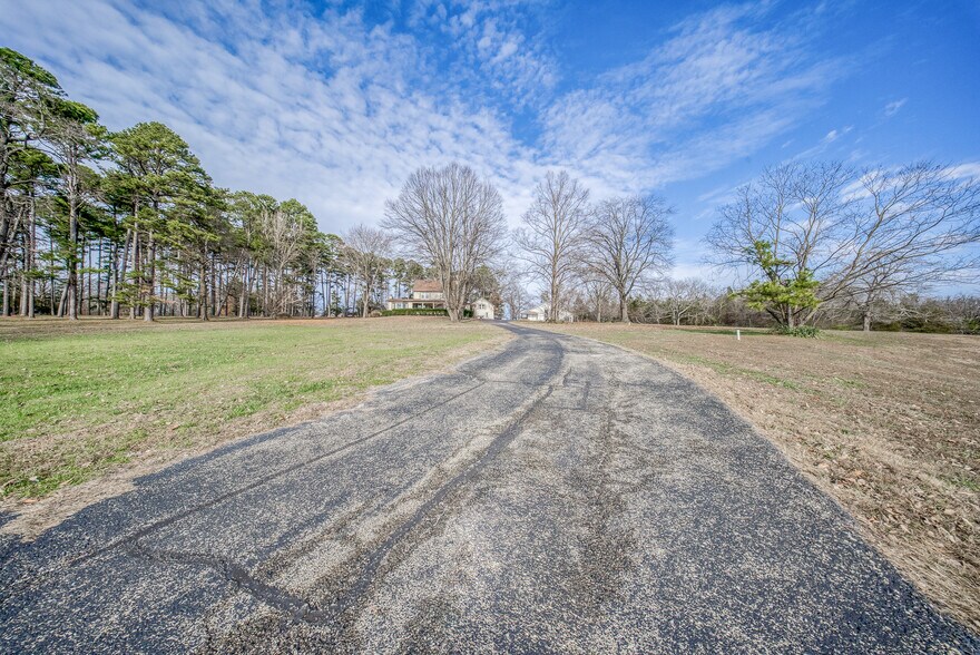 More Photos Of 1601 E State Route 72, Rolla Specialty For Sale