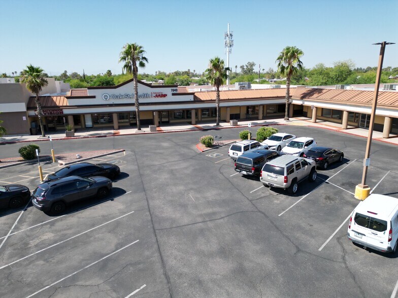 More Photos Of 7018-7082 E Golf Links Rd, Tucson Unknown For Lease