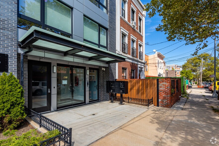 More Photos Of 401 Rutland Rd, Brooklyn Apartments For Lease