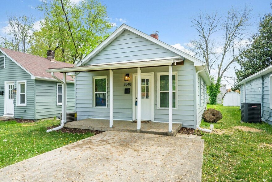 More Photos Of 2550 Broadway St, New Albany Apartments For Sale