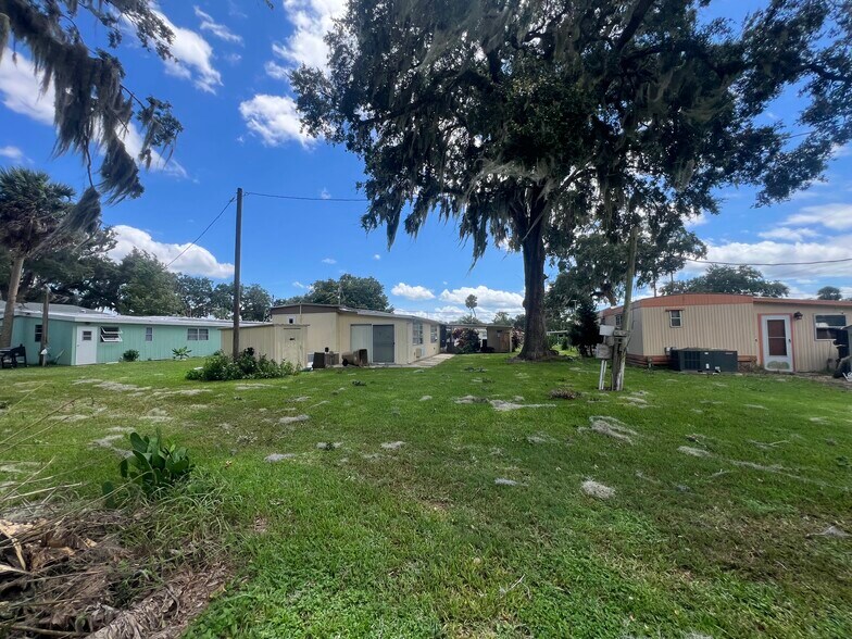 More Photos Of 10212 County Road 44, Leesburg Manufactured Housing Mobile Home Park For Sale