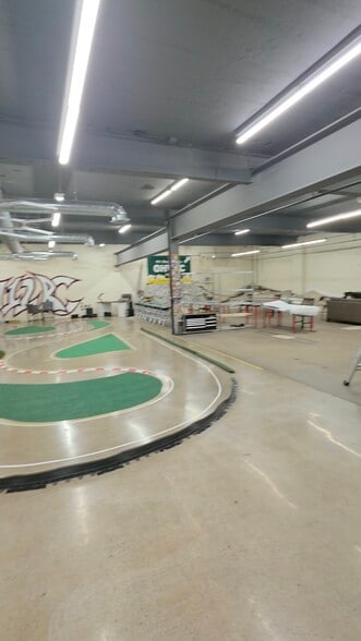 Primary Photo Of 3109 W Liberty Ave, Pittsburgh Storefront For Lease