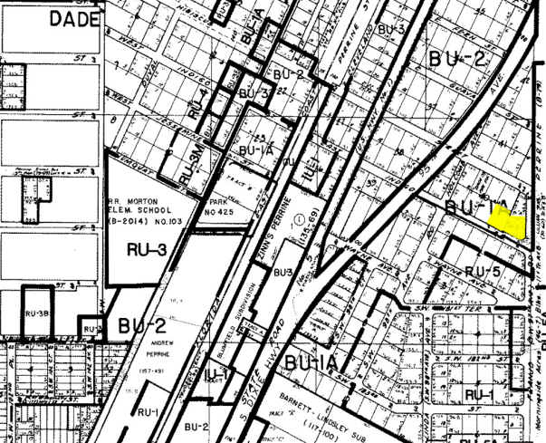 More Photos Of 17998 Franjo Rd, Miami General Retail For Lease