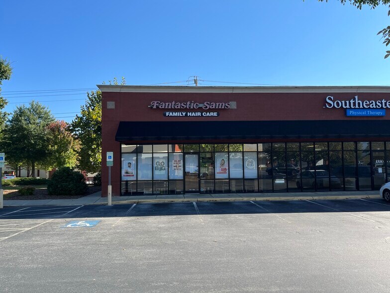 More Photos Of 511 Smokey Park Hwy, Candler Storefront For Lease
