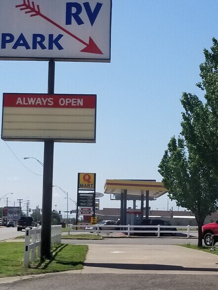 More Photos Of 420 E Oklahoma Blvd, Alva Hotel For Sale