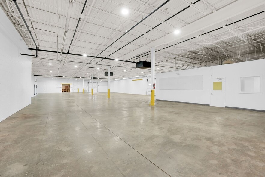 More Photos Of 1109 E Ozark Ave, Gastonia Warehouse For Lease