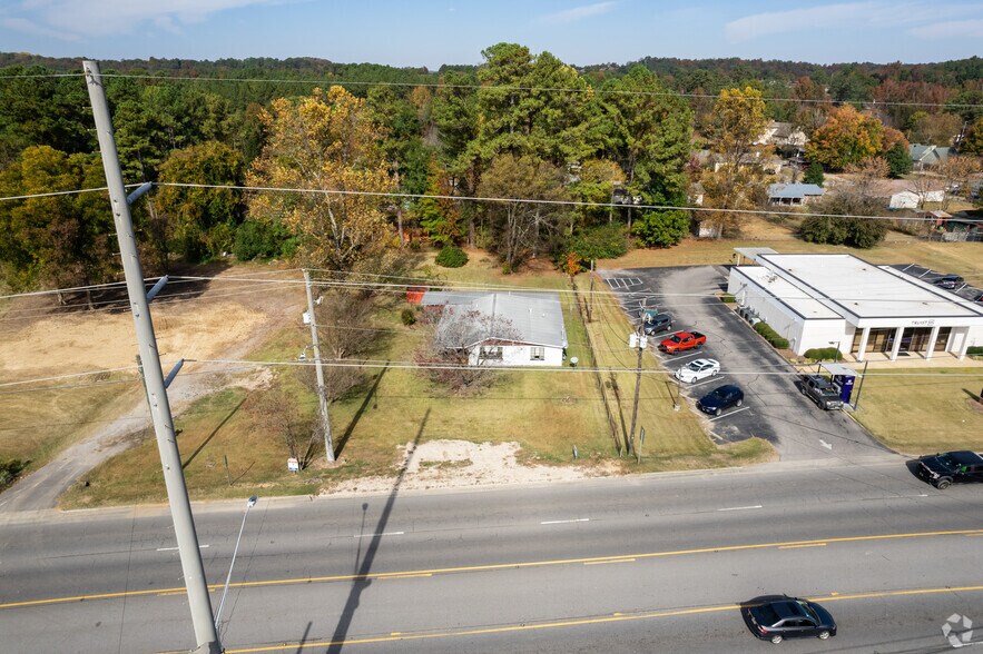 More Photos Of 2813 Moody Pkwy, Moody Office For Sale