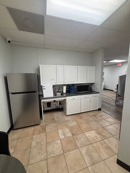 More Photos Of 1101-1105 University Dr E, College Station Medical For Lease