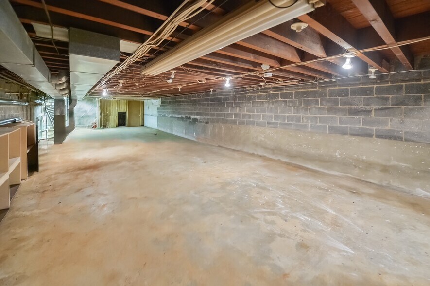 More Photos Of 1309 Market St, Gloucester City Freestanding For Sale