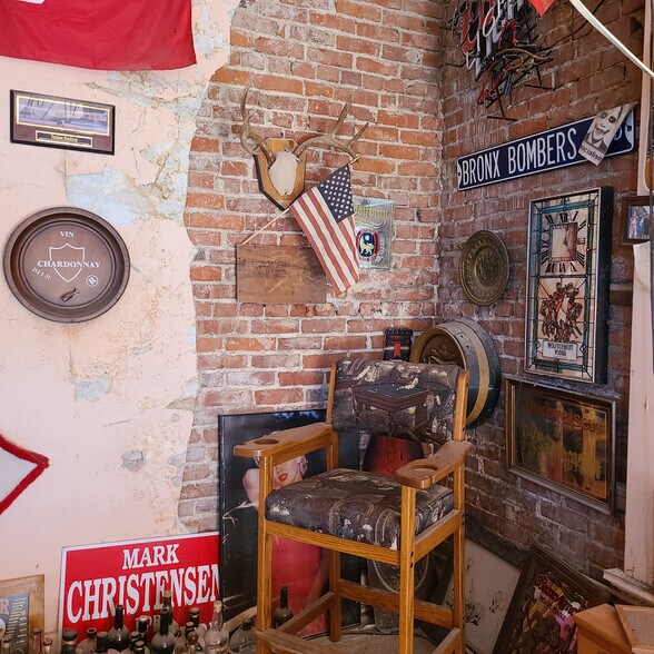 More Photos Of 211 Center, Curtis General Retail For Sale