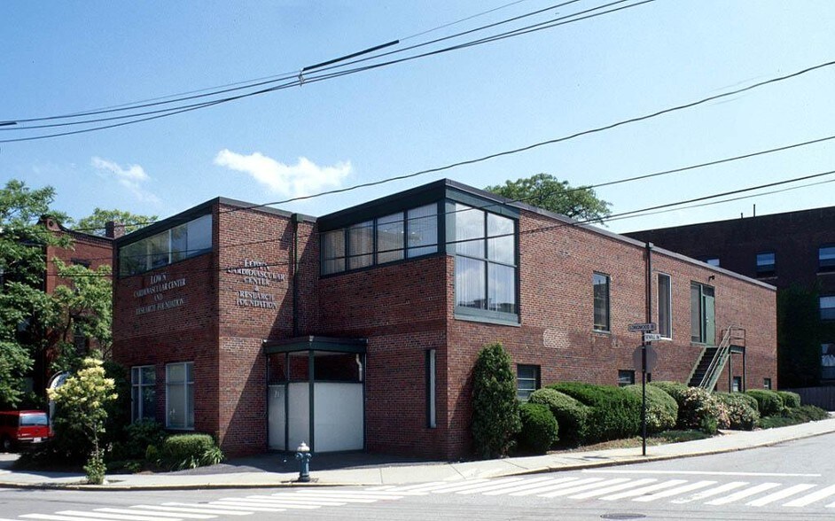 More Photos Of 21 Longwood Ave, Brookline Medical For Lease
