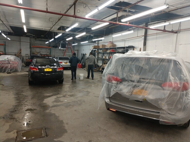 More Photos Of 294-314 Junius St, Brooklyn Warehouse For Lease