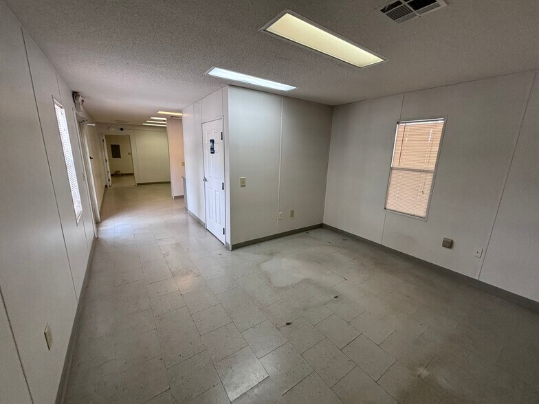 More Photos Of 19300 Valdosta Hwy, Valdosta Distribution For Lease
