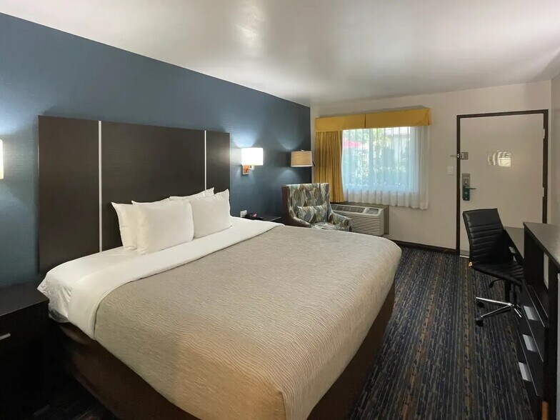 More Photos Of 514 N Vineyard Ave, Ontario Hotel For Sale