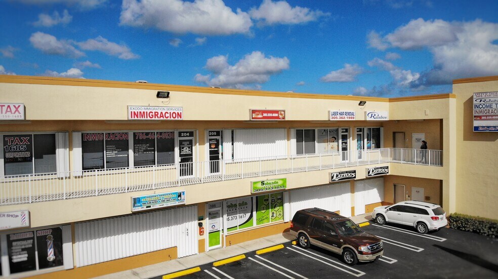 More Photos Of 5580 W 16th Ave, Hialeah Medical For Lease