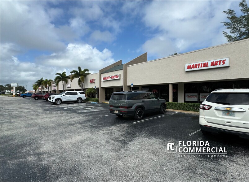 Primary Photo Of 1823 SE Federal Hwy, Stuart Unknown For Sale