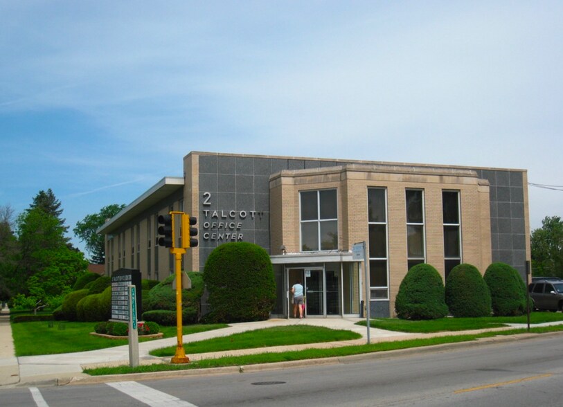 More Photos Of 2 W Talcott Rd, Park Ridge Office For Sale