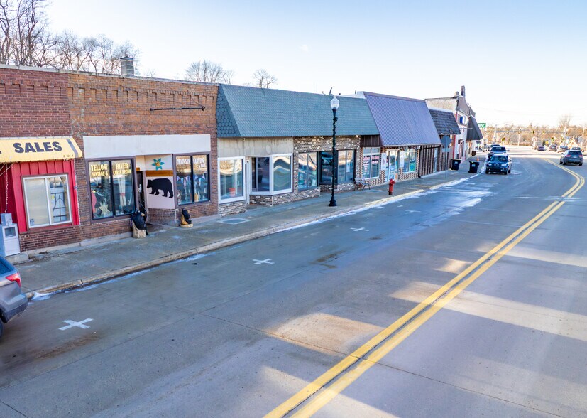 More Photos Of 217 Main St, Necedah General Retail For Sale