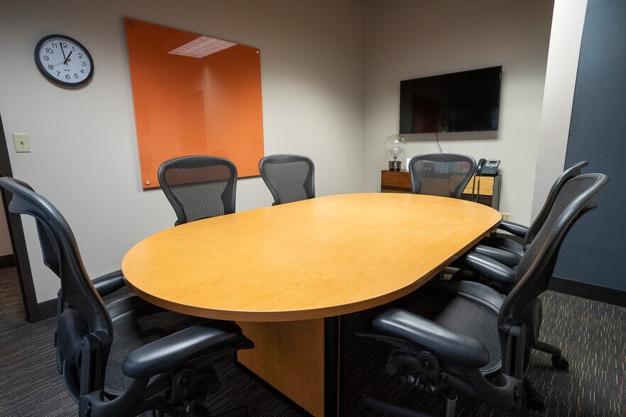 More Photos Of 333 N Washington Ave, Minneapolis Loft Creative Space For Lease