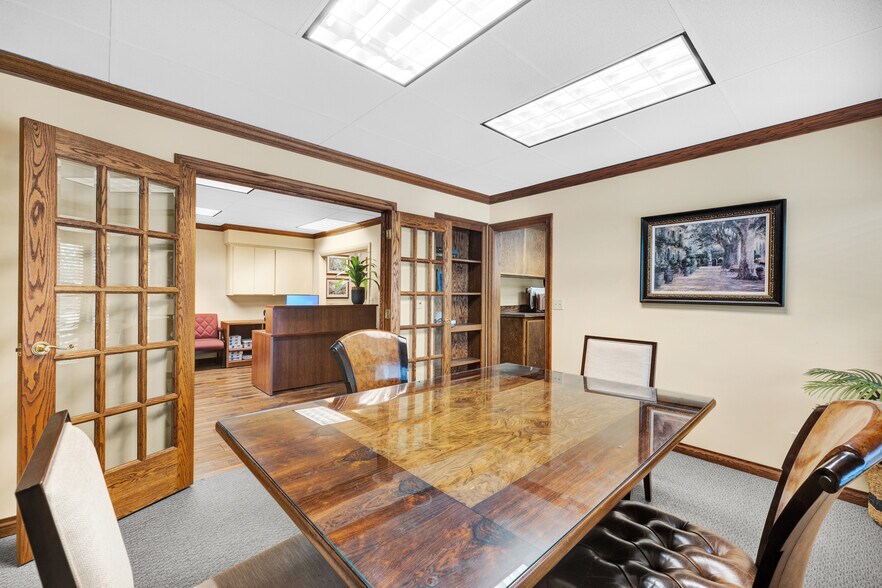 More Photos Of 340 Rosewood Ave, Camarillo Medical For Sale