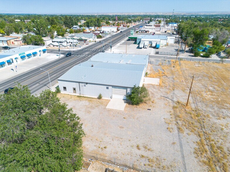 More Photos Of 801 W Main St, Riverton Warehouse For Sale