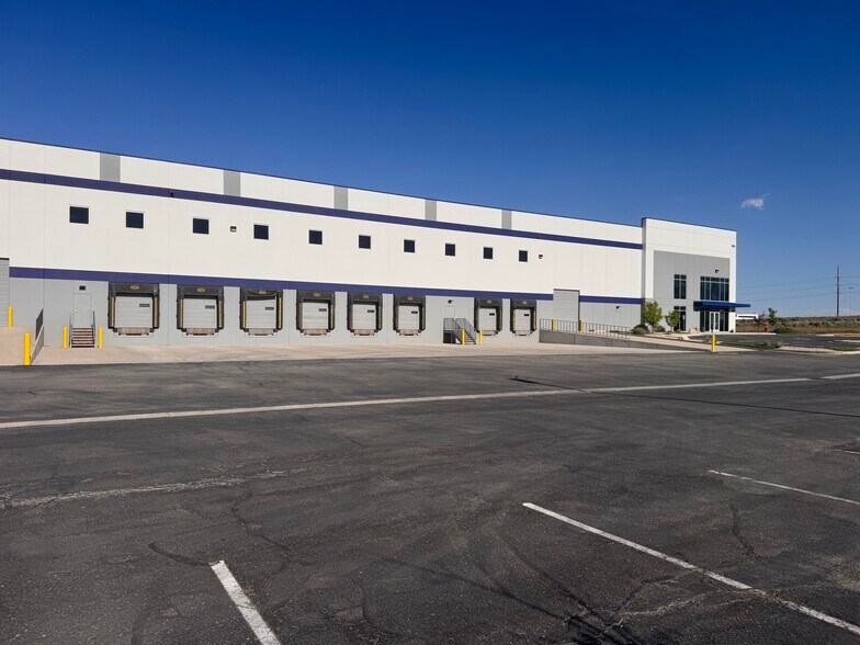 More Photos Of 350 N John Glenn Rd, Salt Lake City Distribution For Lease