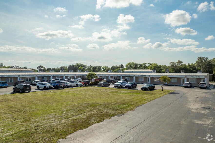 More Photos Of 8479-8521 S US Highway 1, Port Saint Lucie Office Residential For Sale