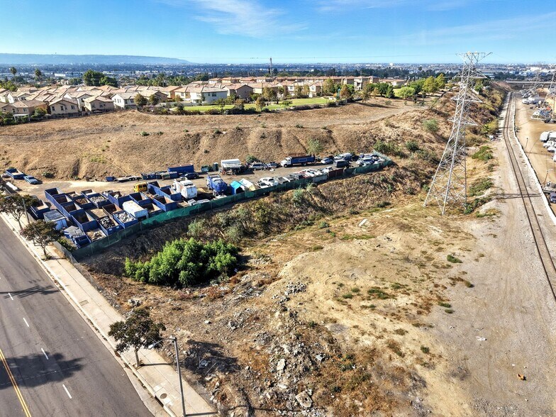 More Photos Of 6079-002-081, Los Angeles Land For Sale