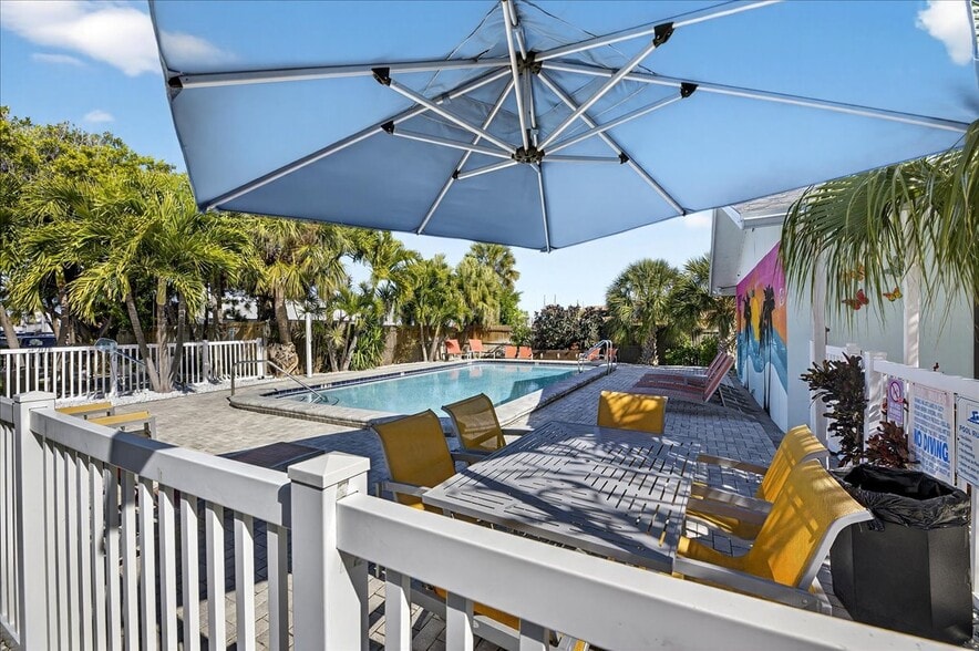 More Photos Of 523 72nd Ave, St Pete Beach Hotel For Sale