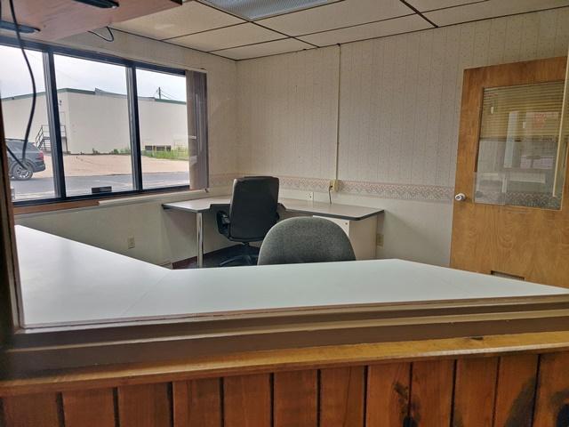 More Photos Of 214 W 2nd St, Marshfield Office For Lease