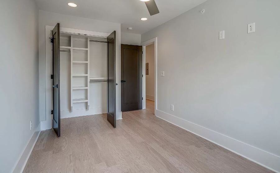 More Photos Of 3216 Charlotte Rd, Nashville Office For Lease