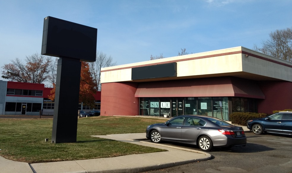 Primary Photo Of 2080 Marlton Pike E, Cherry Hill Freestanding For Lease