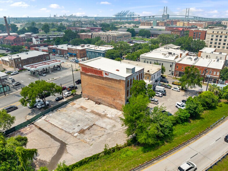 More Photos Of 408-410 Martin Luther King Jr Blvd, Savannah Storefront Retail Residential For Sale