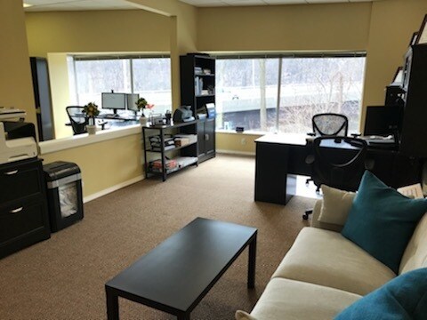 More Photos Of 560 W Third St, Jamestown Office For Lease