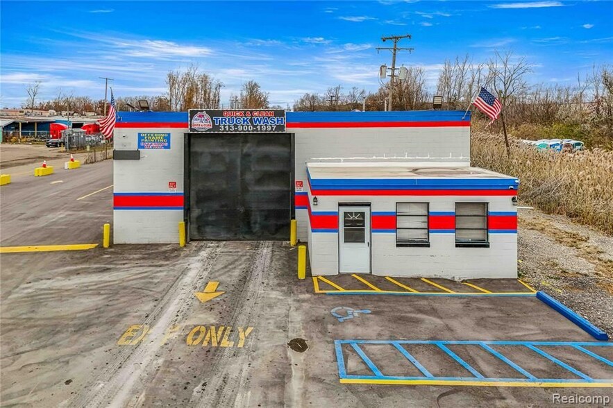 More Photos Of 27990 Wick Rd, Romulus Manufacturing For Sale